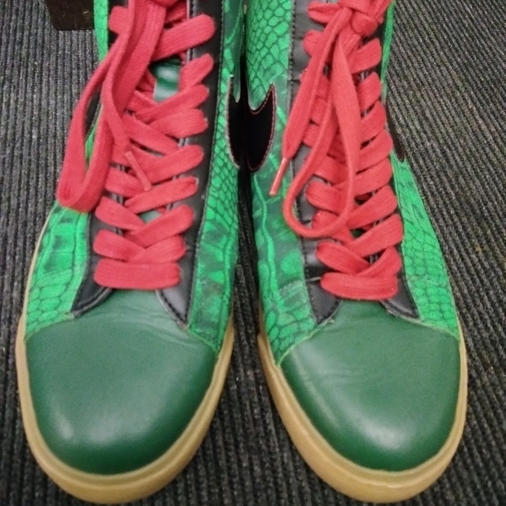 NIKE 11 mens